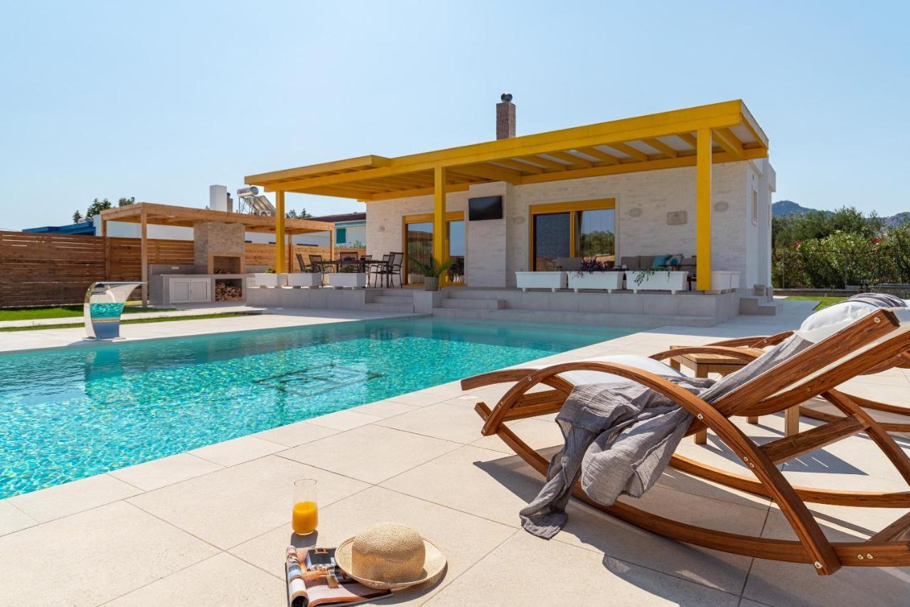 Serenity Villa *